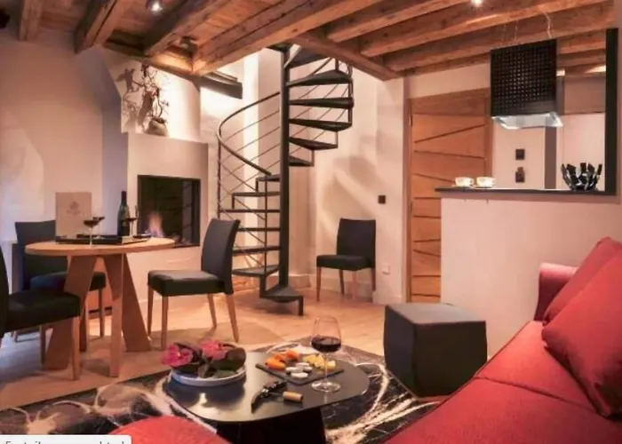 Les Loges Annecy Vieille Ville